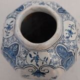Delft vase signed from the nineteenth