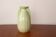 Vase Art-Déco en faïence fine de couleur vert pomme, Sarreguemines.