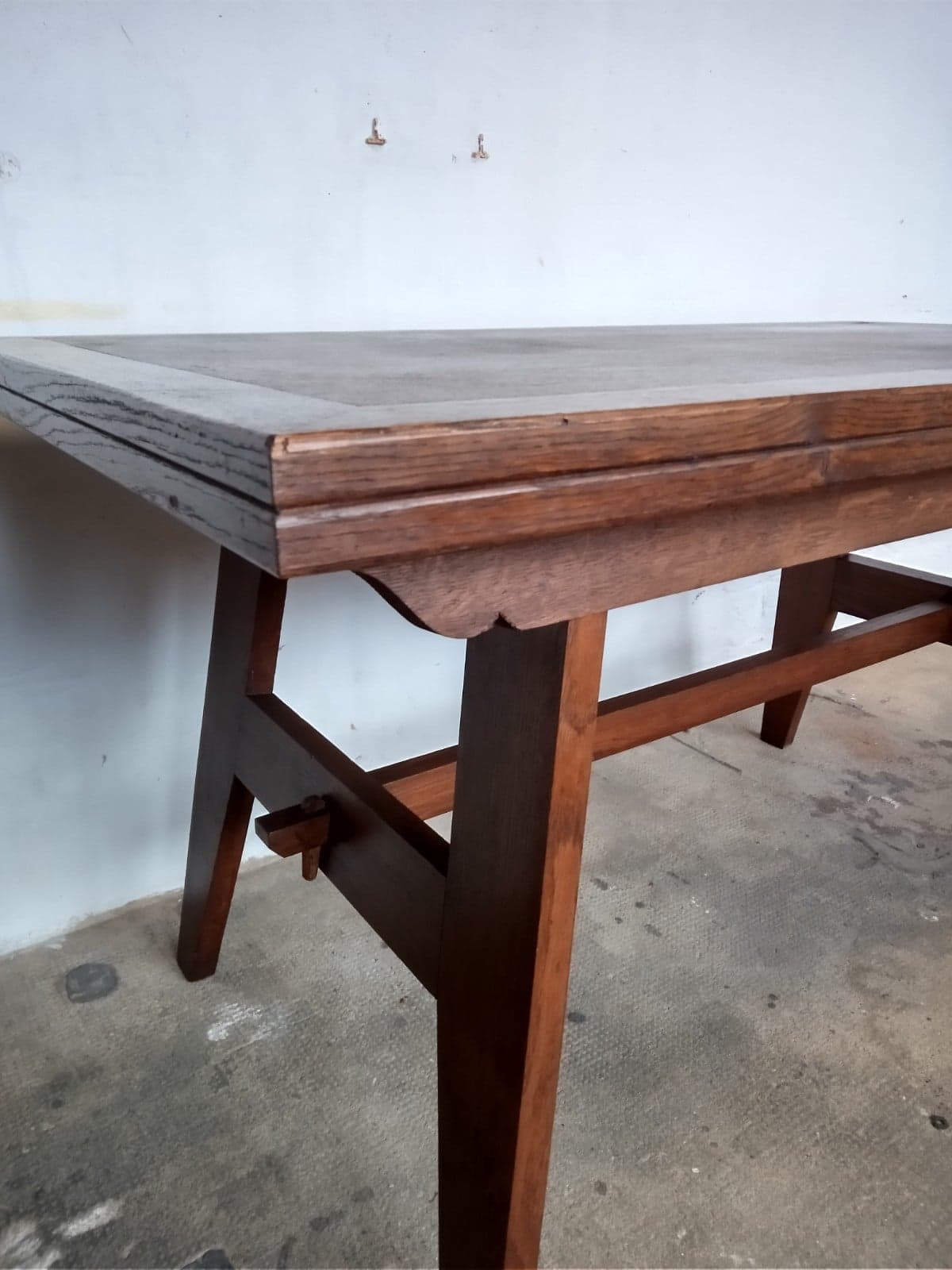 Table de salle à manger René Gabriel