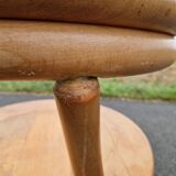 Set of 4 solid organic chairs