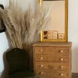 Chest of drawers fir tree