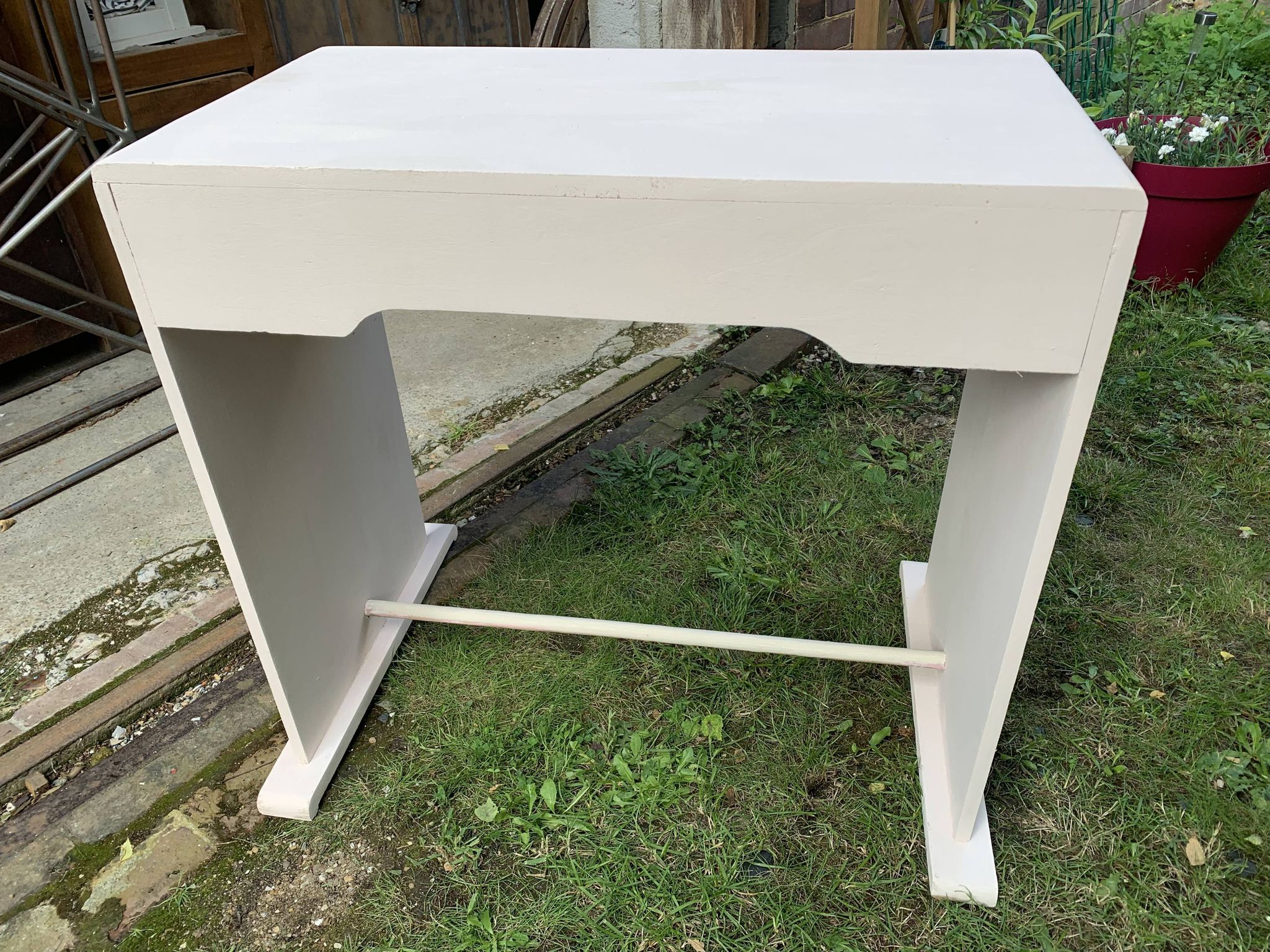 Bureau enfant rose poudré vintage