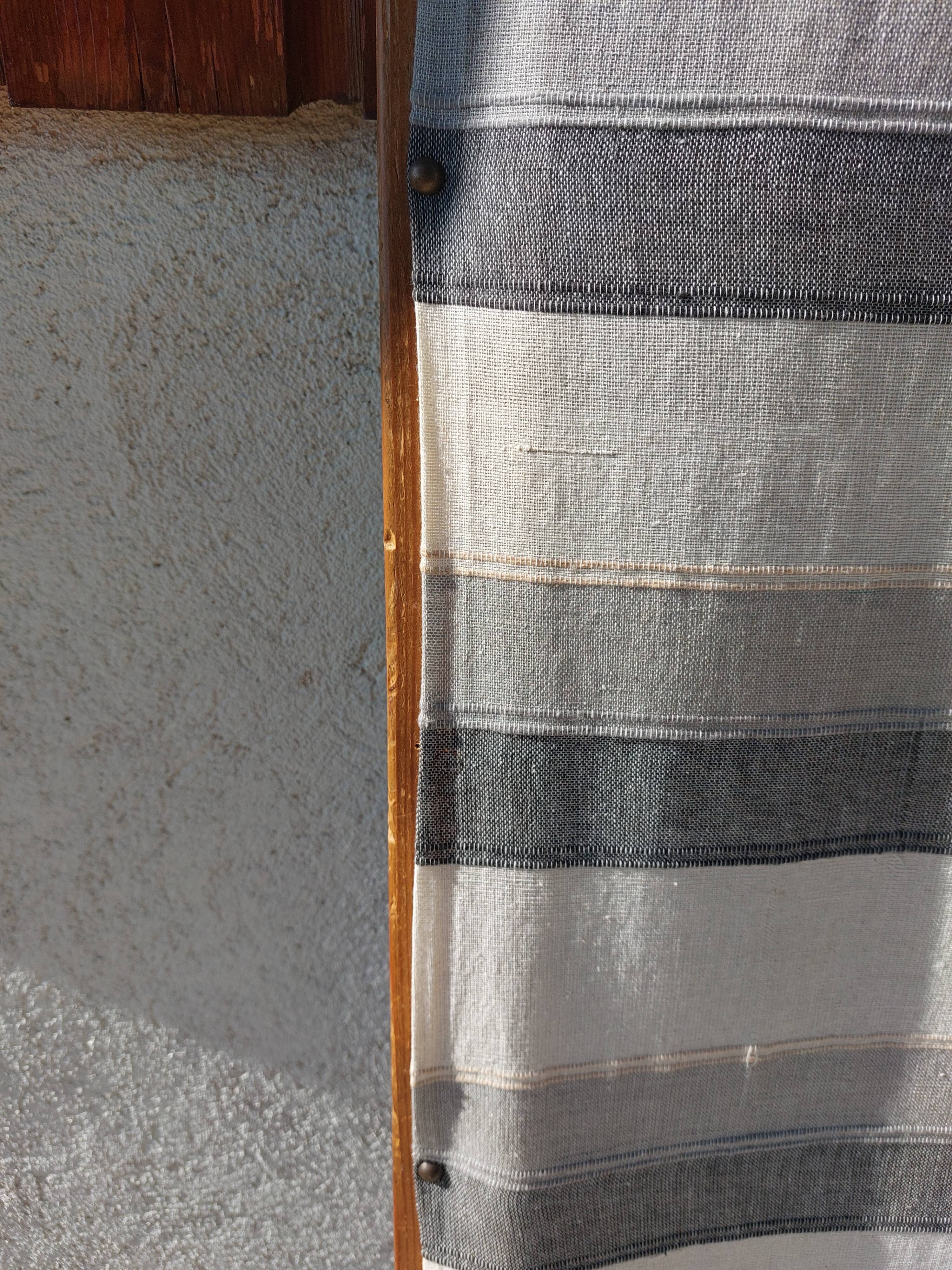 Wooden screen, fabric of your choice