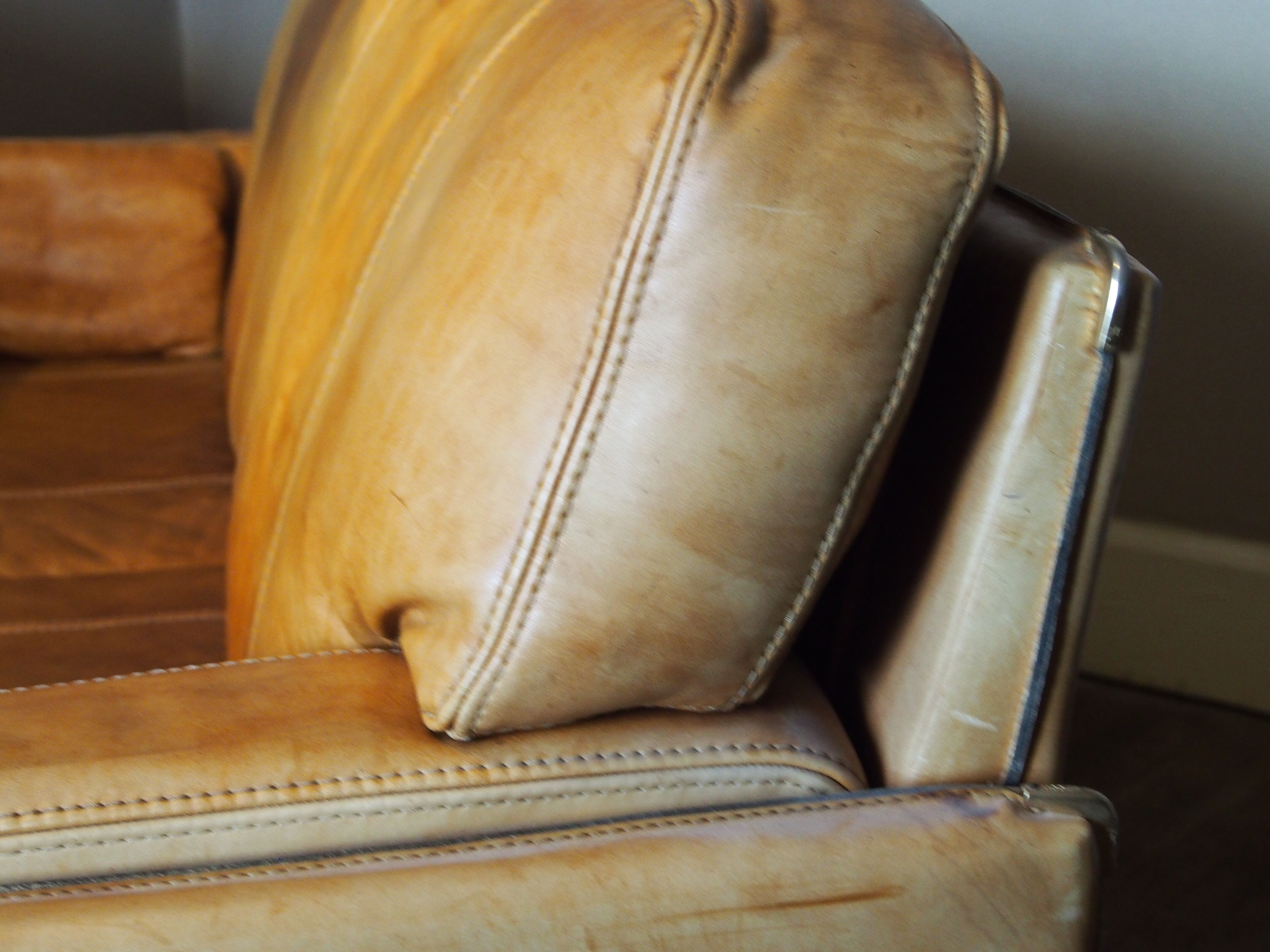 Marco Milisich leather sofa for Baxter Arcon