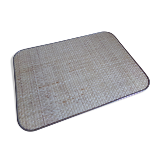 Shape and wicker tray