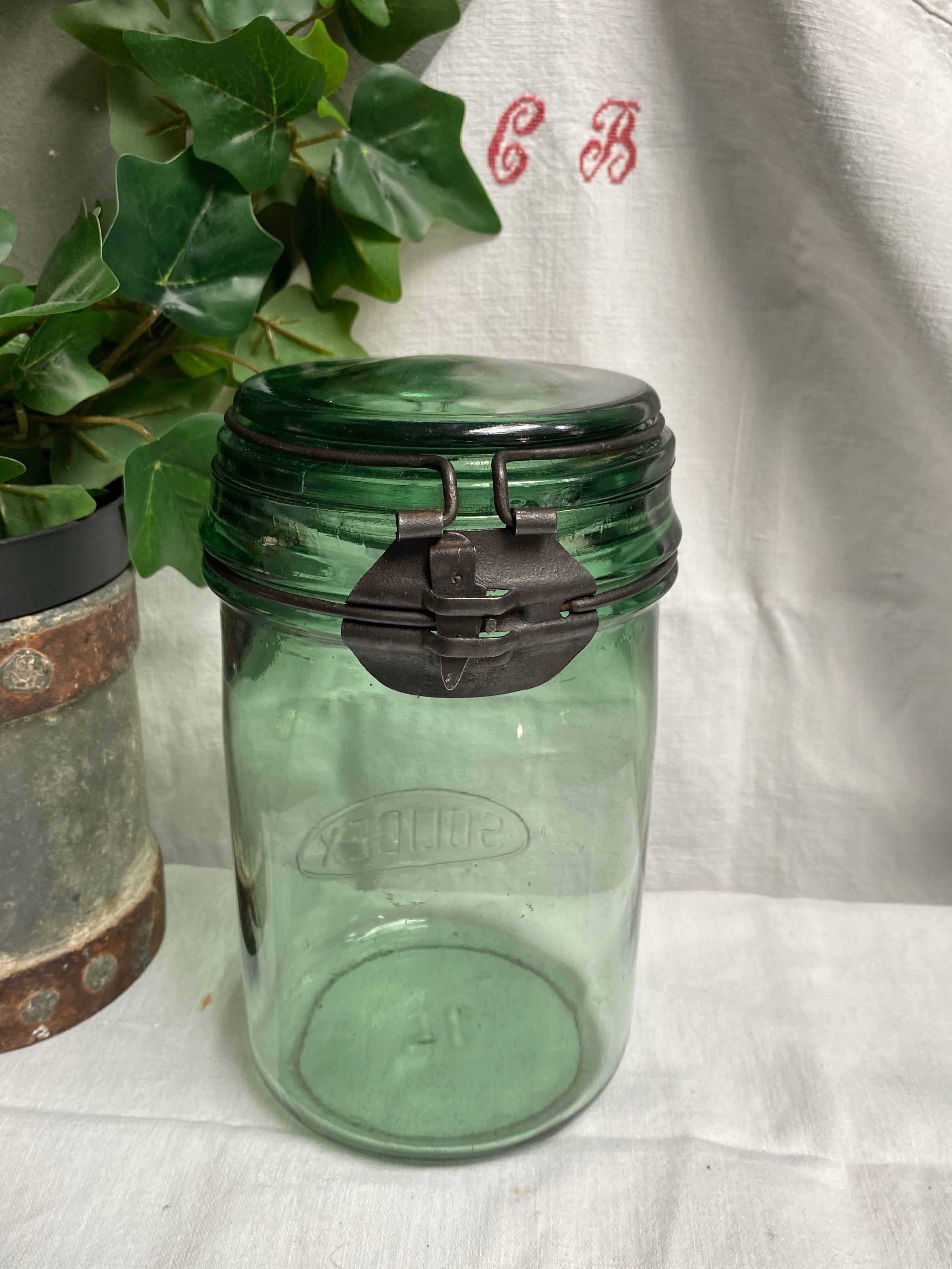 Solidx old glass jar