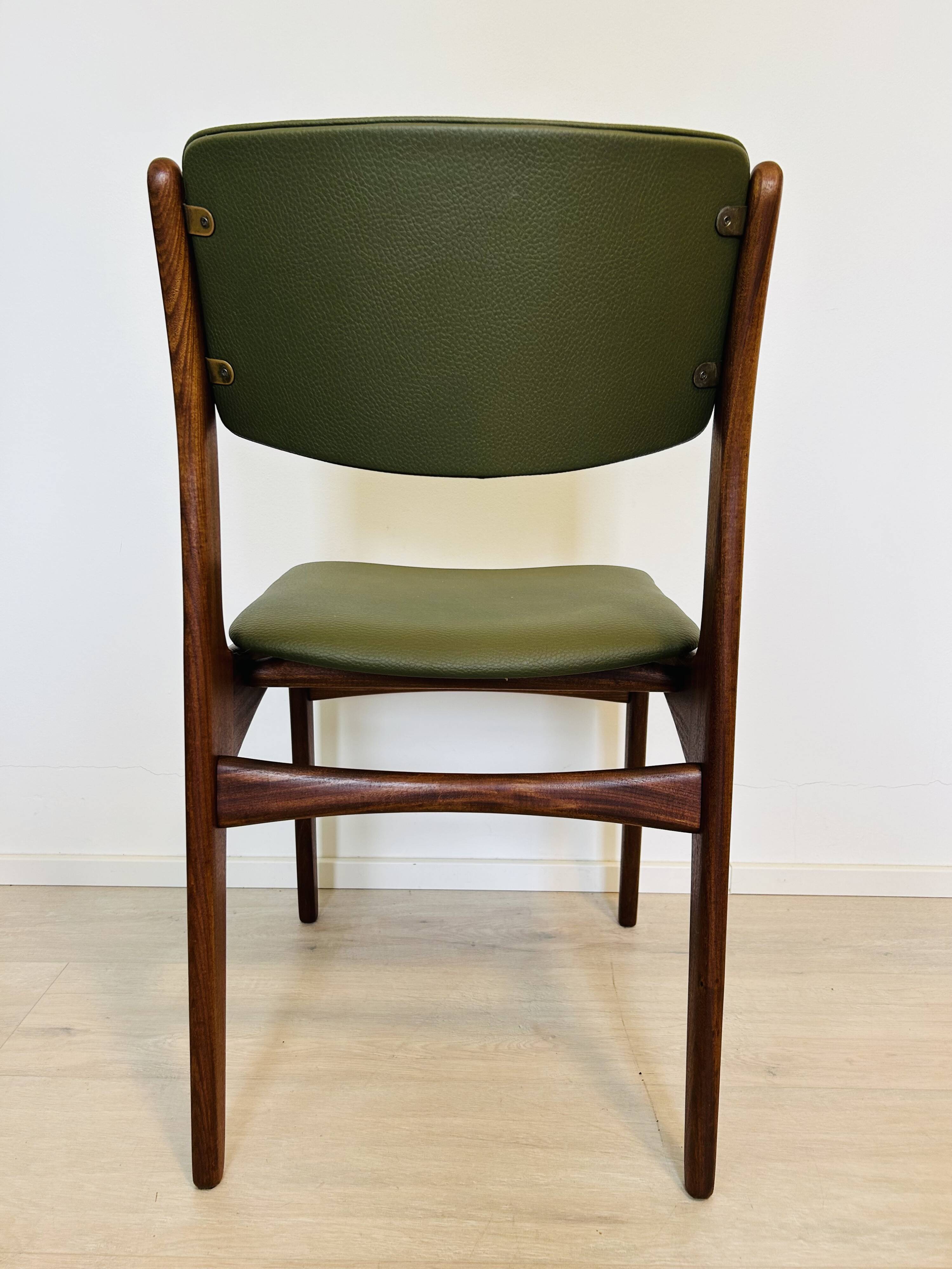 Scandinavian Style Teak Dining Chairs, 1960’s Set of 2