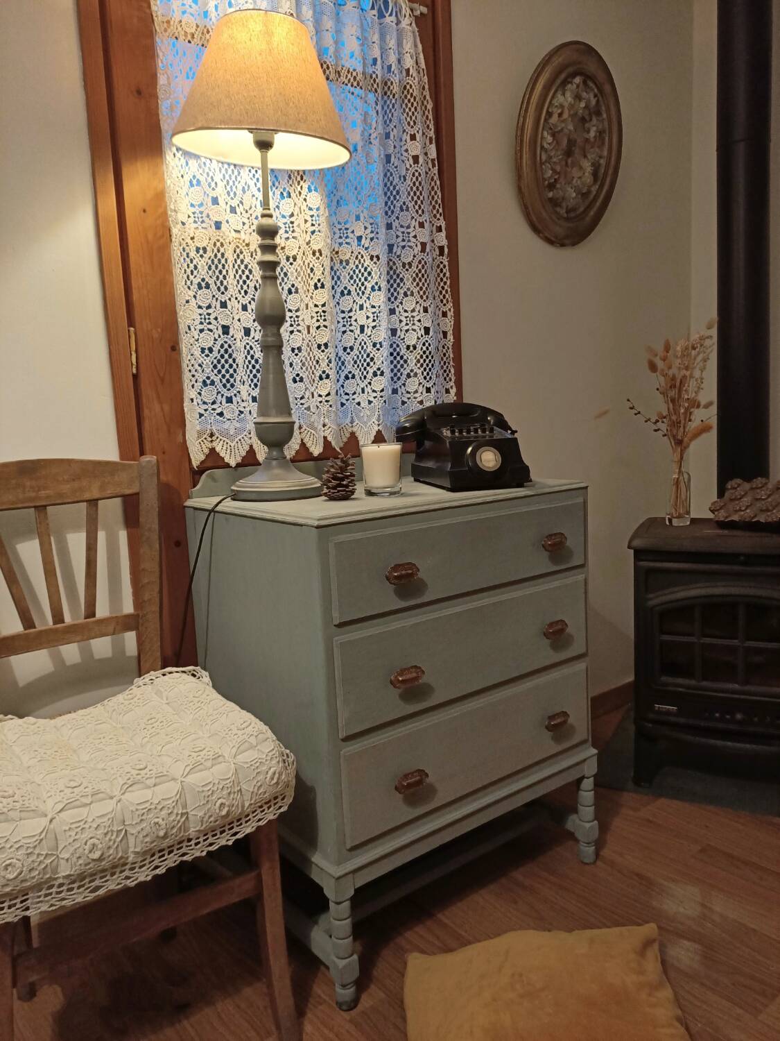 Commode bois patinée