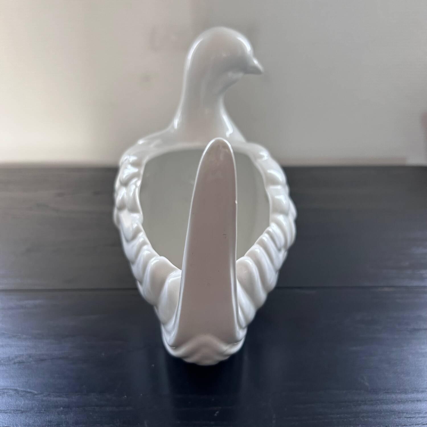 Large white bird cache pot