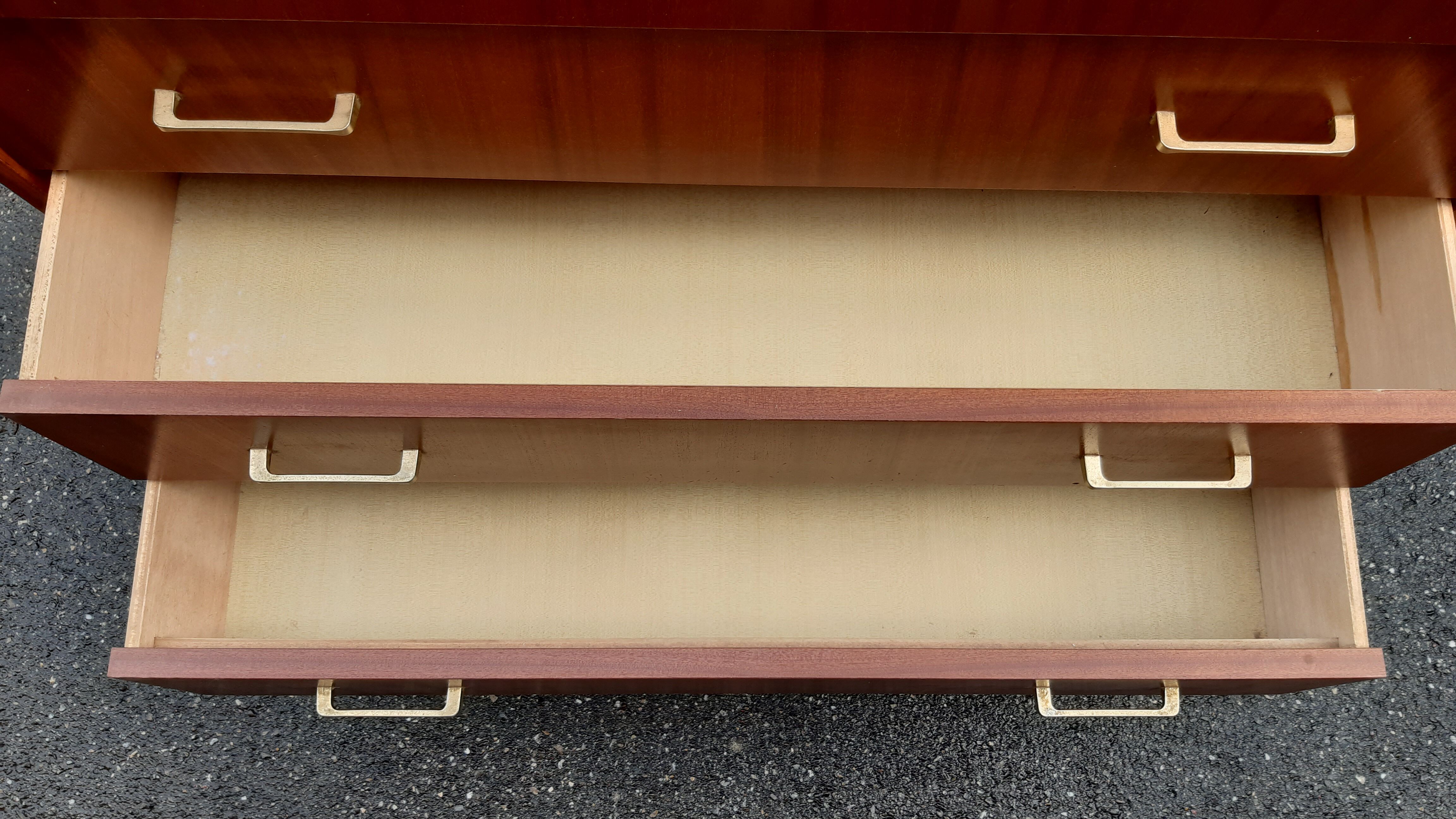 Vintage chest of drawers spindle feet