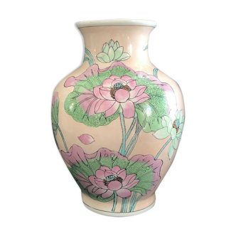 China enamel lotus vase China 19th Height 30.02 cm