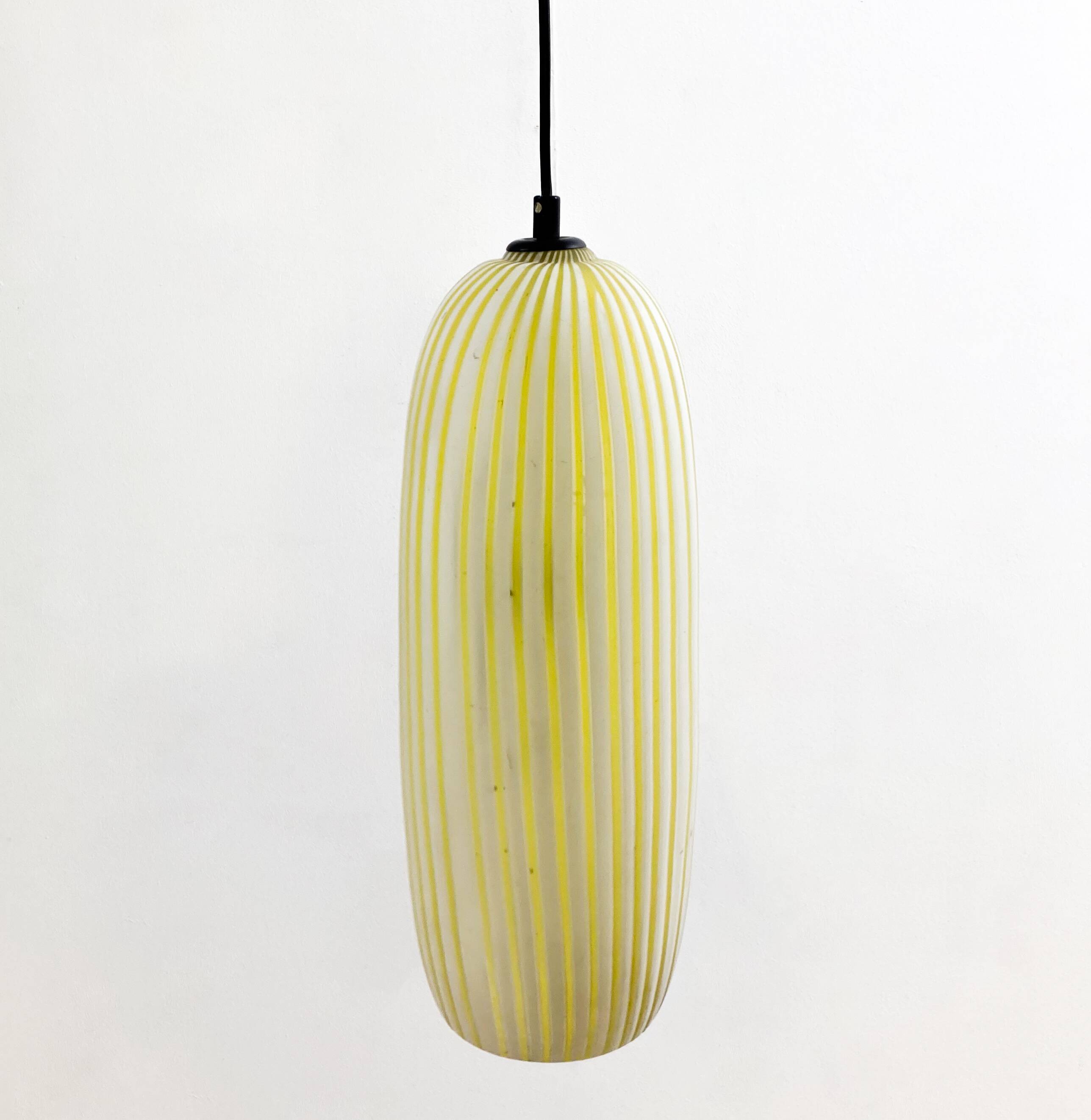 Mid-Century Modern Yellow Glass Pendant Lamp, Italy, 1960s