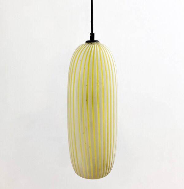 Mid-Century Modern Yellow Glass Suspension, Italy, 1960s