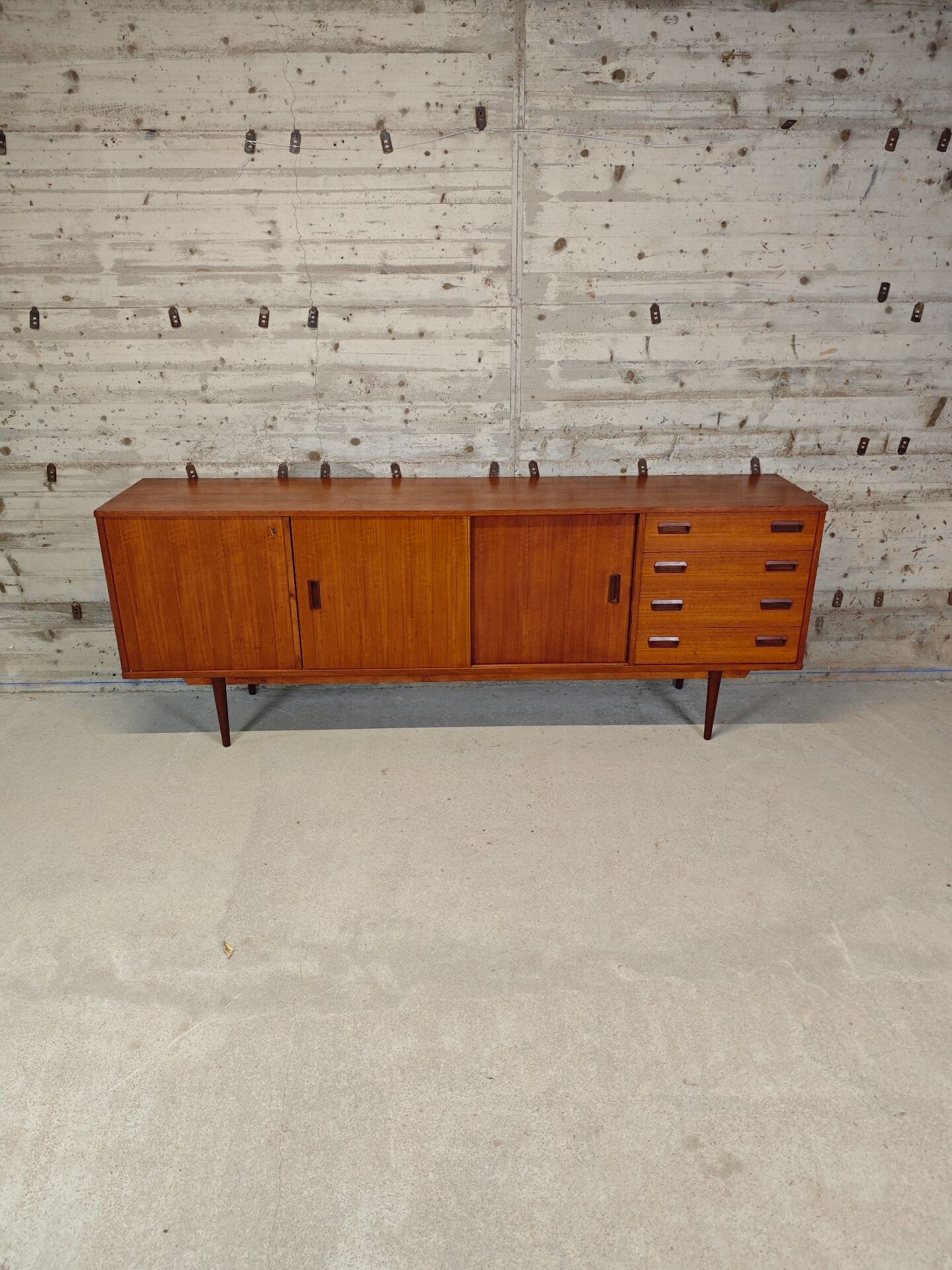 Vintage enfilade