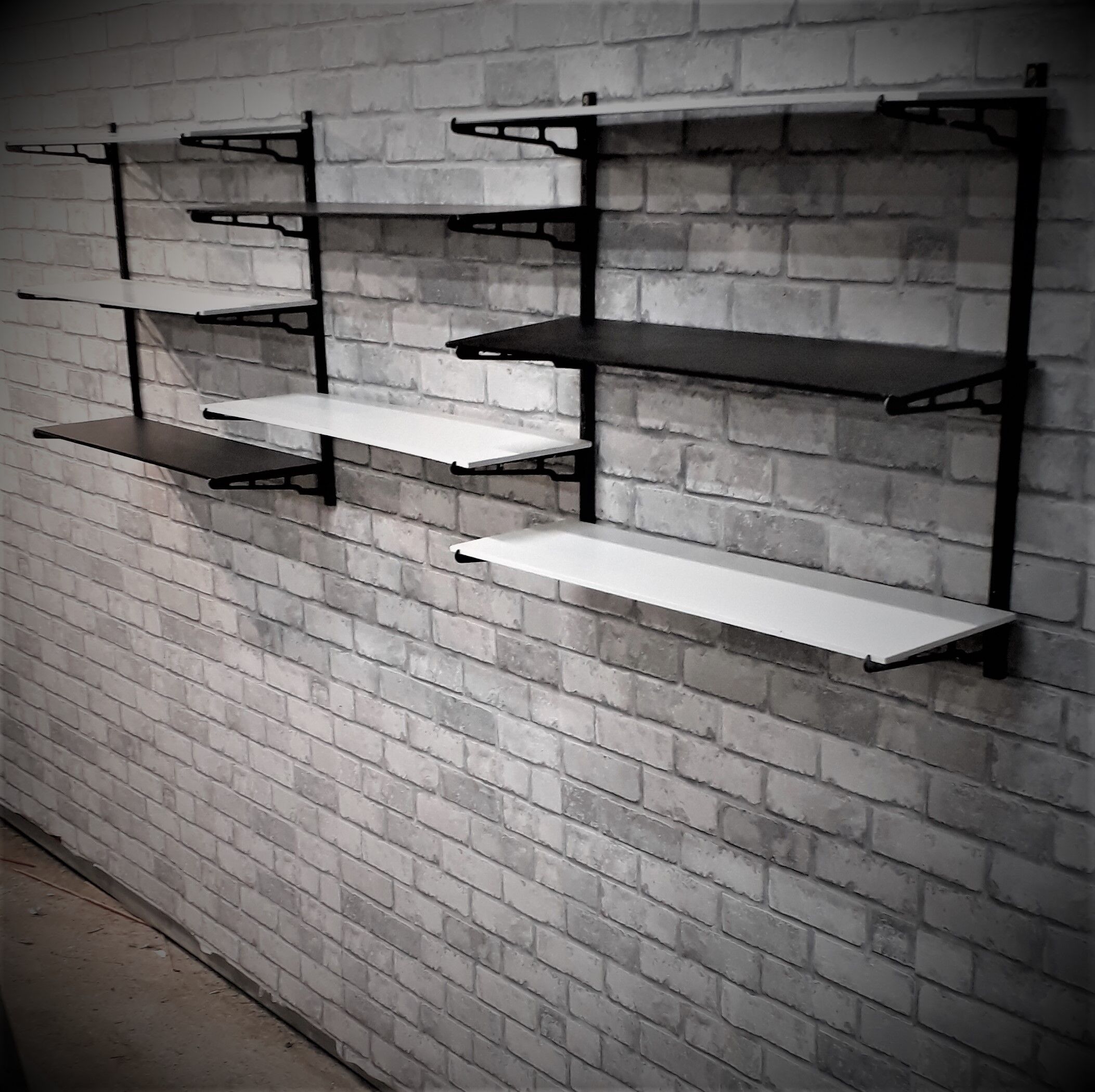 Wall shelf brand Multimueble 1975