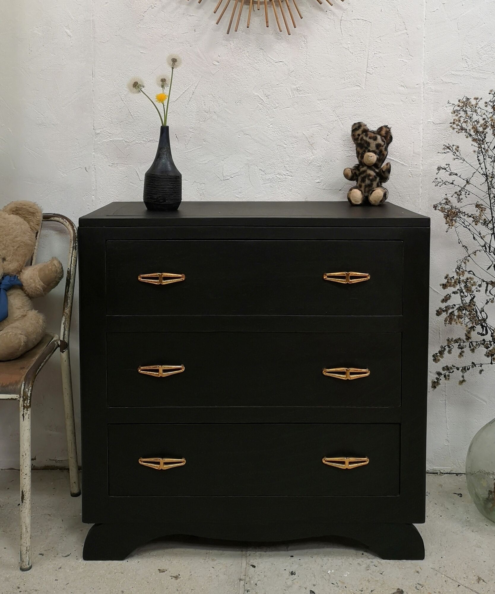 Vintage Parisian dresser 40 50 shabby patina