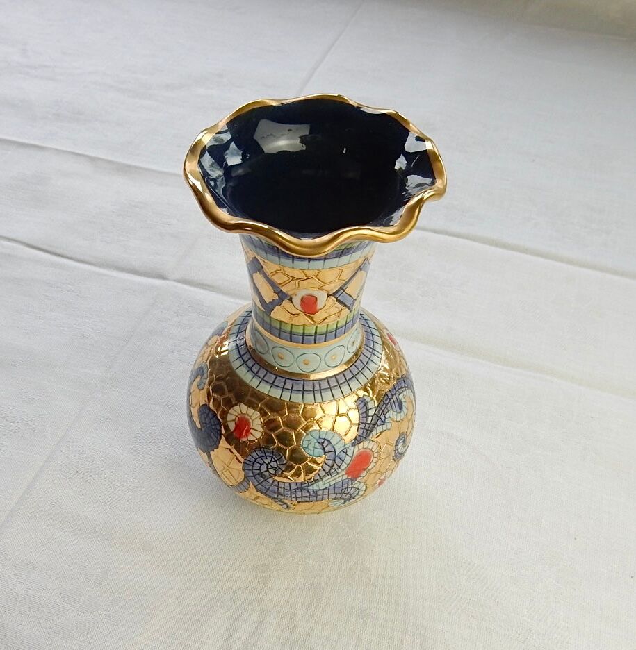 Small vase Assisi vintage Italy