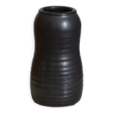 Matte black vase Japandi style - minimalist