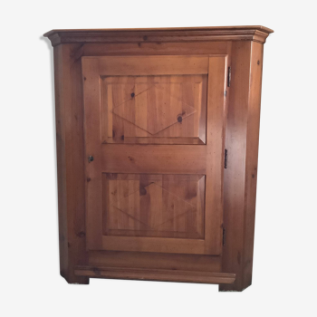 Armoire d’angle