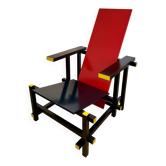 Chaise rouge et bleue dans le goût de Gerrit Rietveld – Mouvement De Stijl