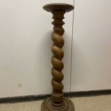 Twisted wooden column