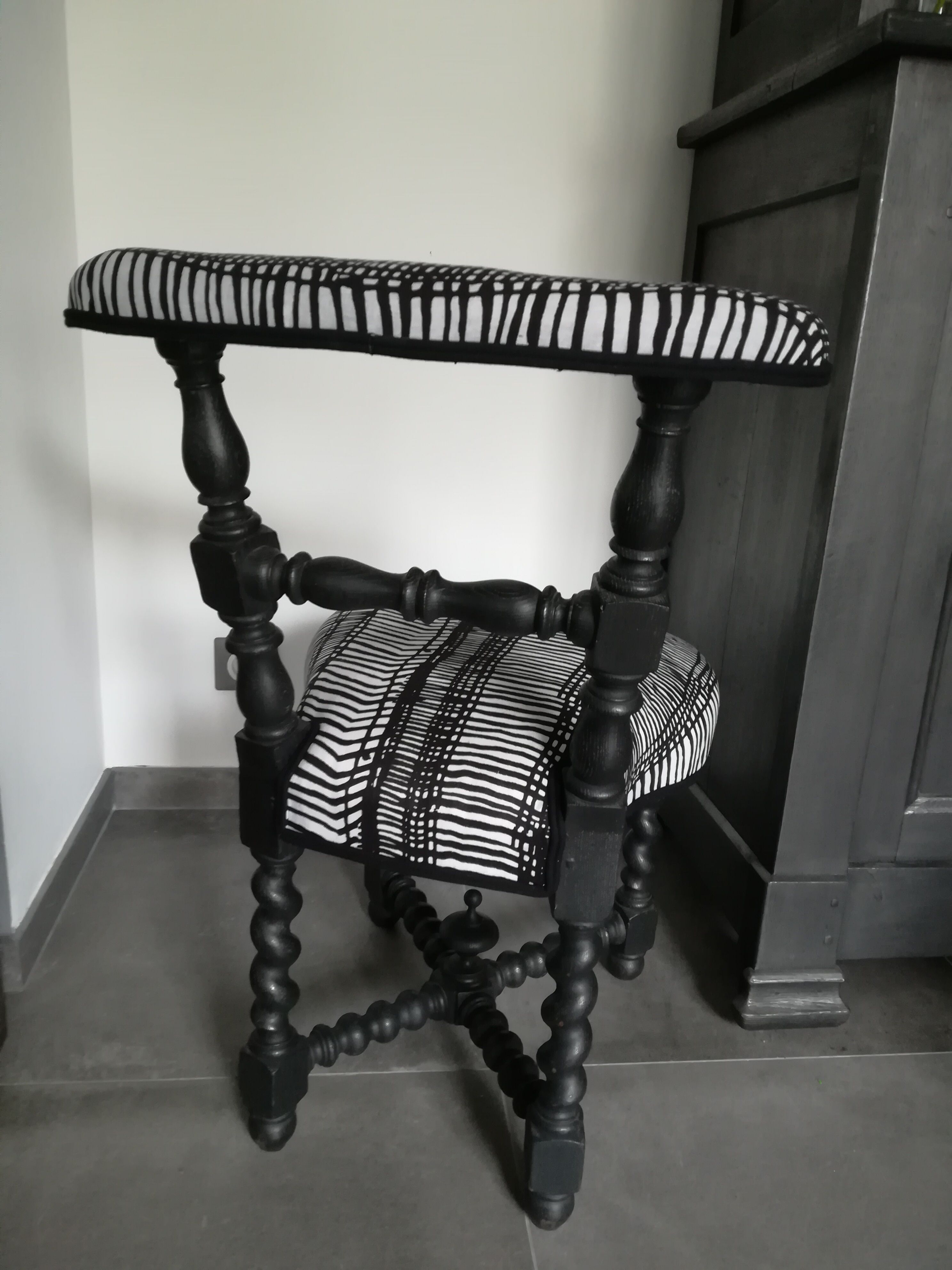 Chaise ancienne de fumeur