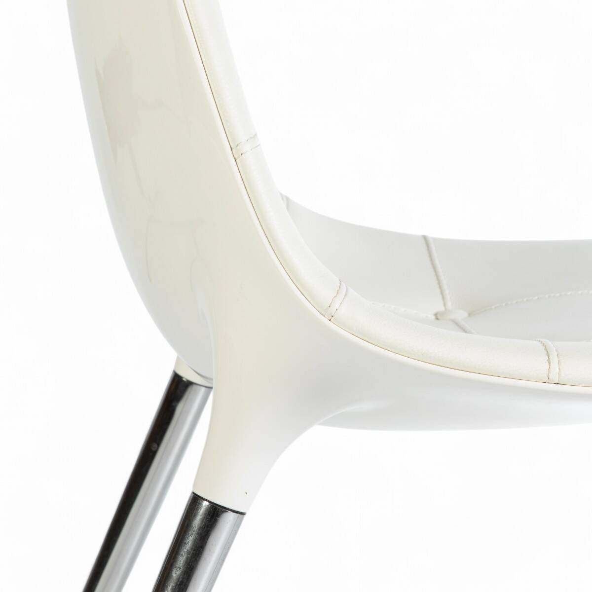White Cassina Original Philippe Starck 245 Caprice Chair
