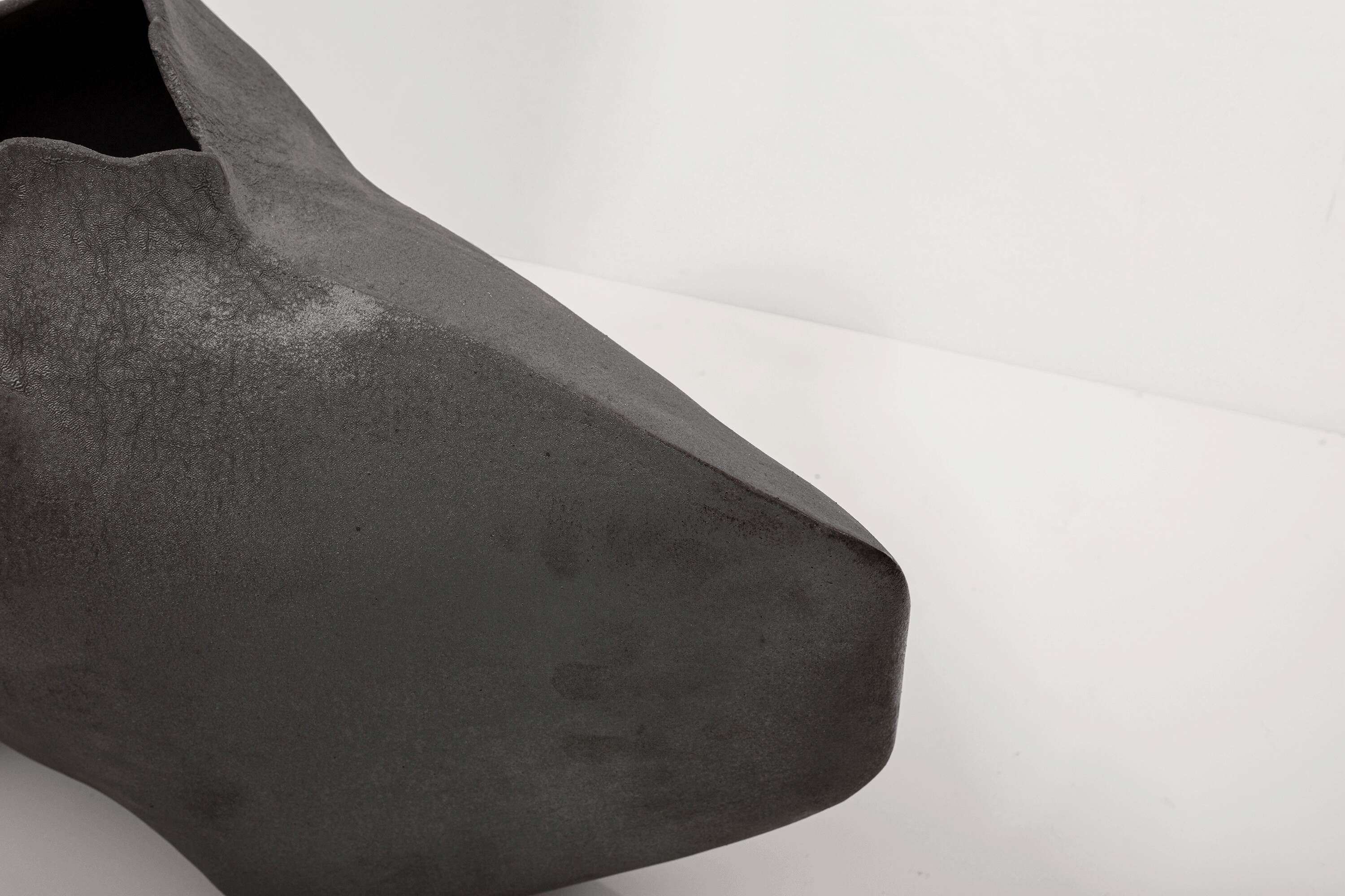 Pottery made by Japanese master potter Kazuo Takiguchi.