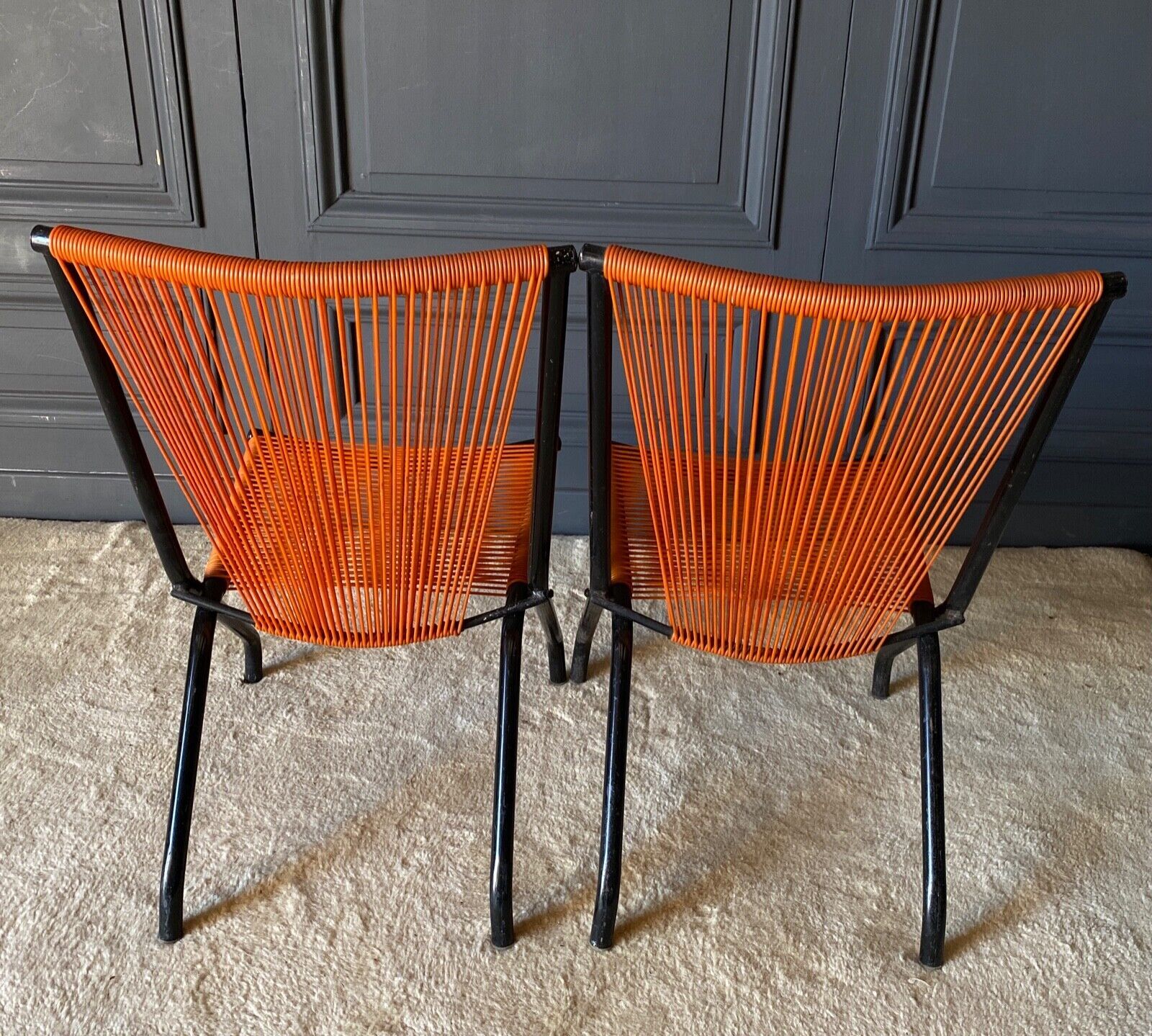 Suite of 4 folding armchairs scoubidou red and tubular black 1960