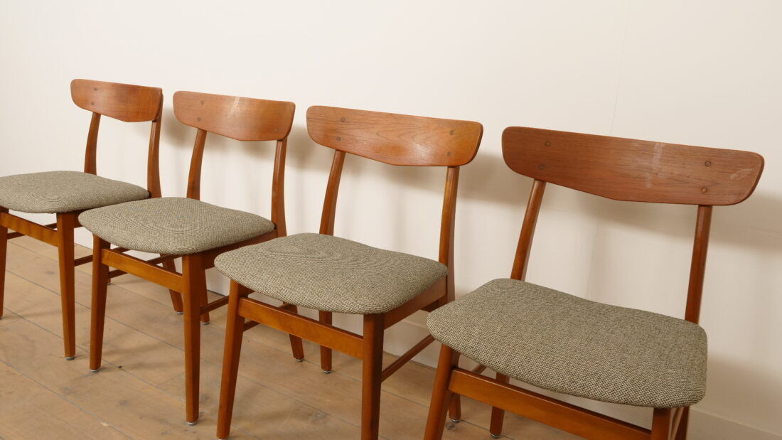 4 x dining chairs | Farstrup | Model 210 | Restored | Green