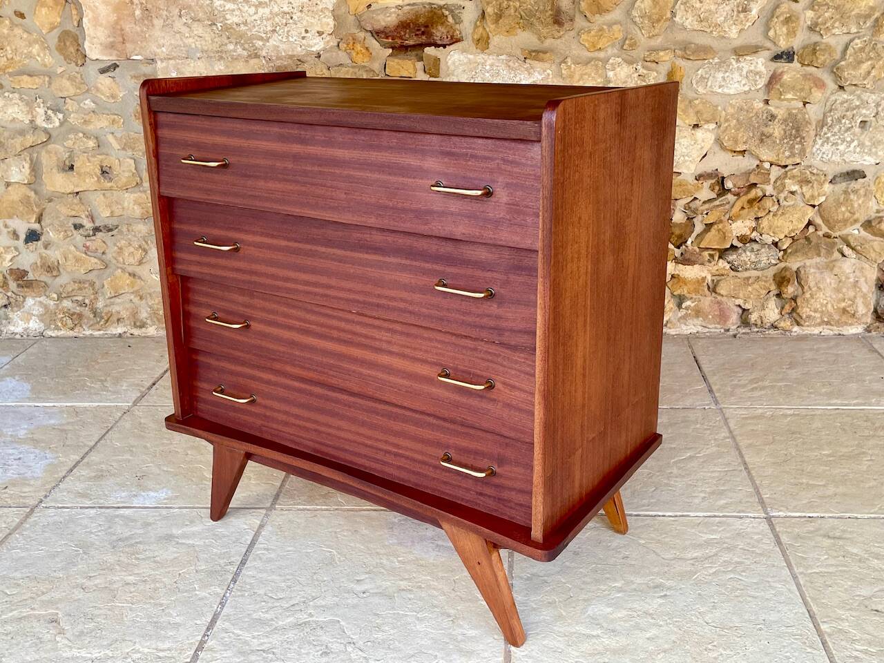 Vintage chest of drawers with 4 drawers, splayed legs circa 1960s