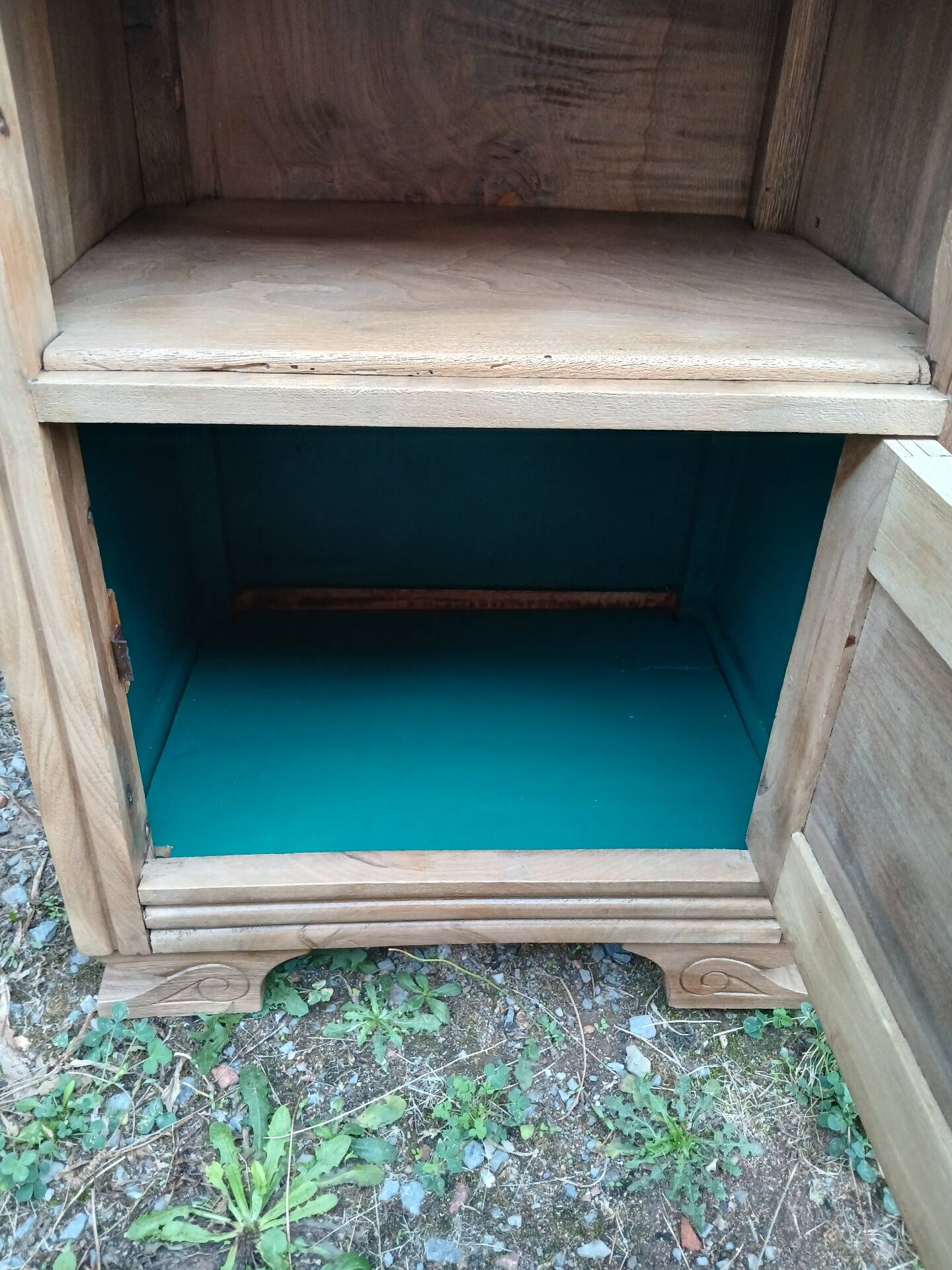 Small piece of furniture/ antique bedside table