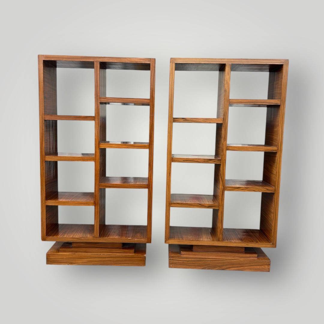 Pair of Art Deco style bookshelves in rosewood veneer - é
