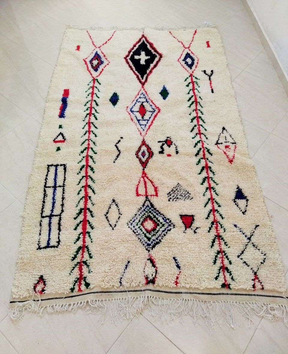 Tapis berbère coloré 243 X 153 CM