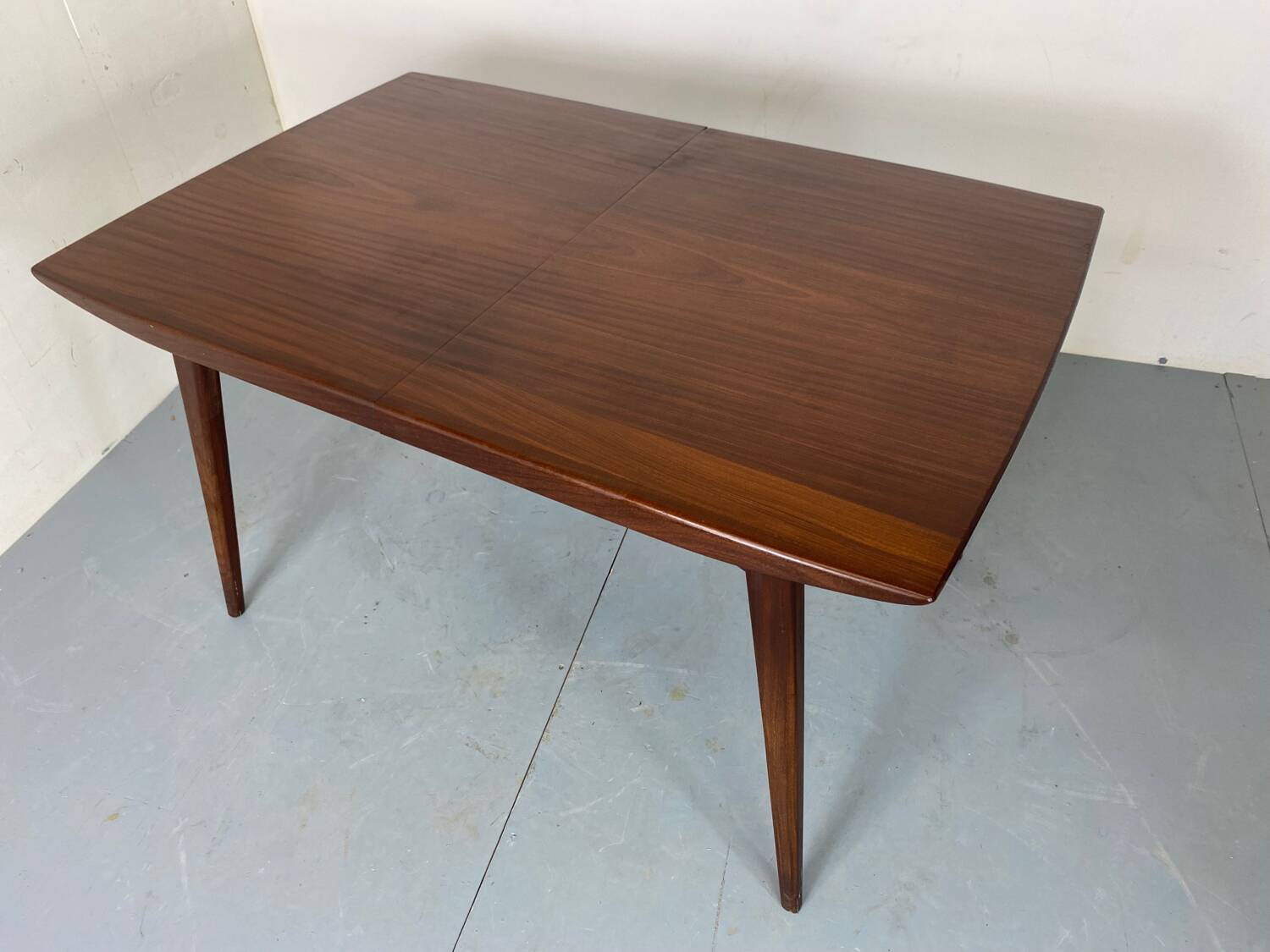 Scandinavian Style Mid Century Teak extendable Dining Table by Louis Van Teeffelen for Wébé, 1950s