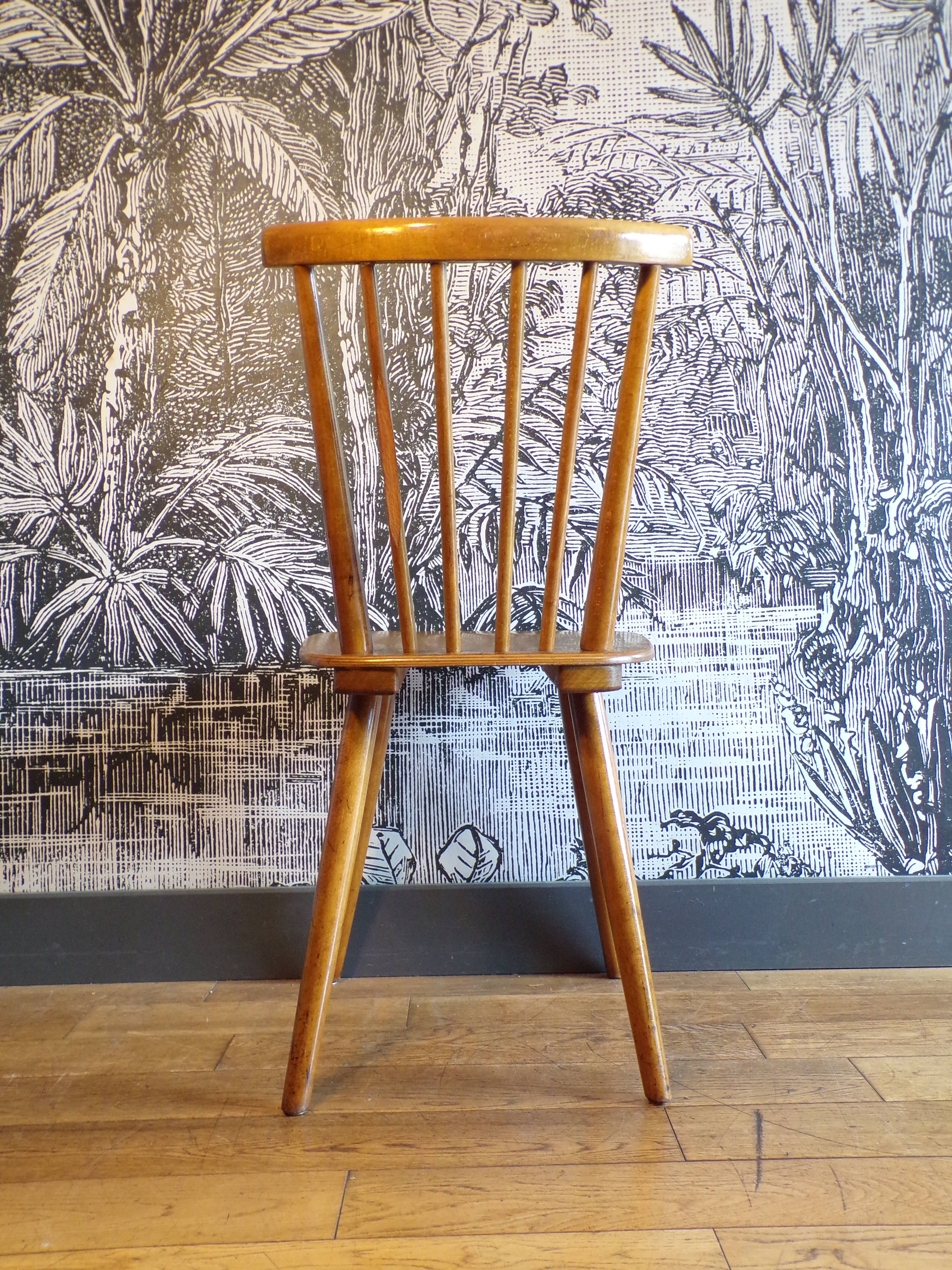 Scandinavian chair windsor