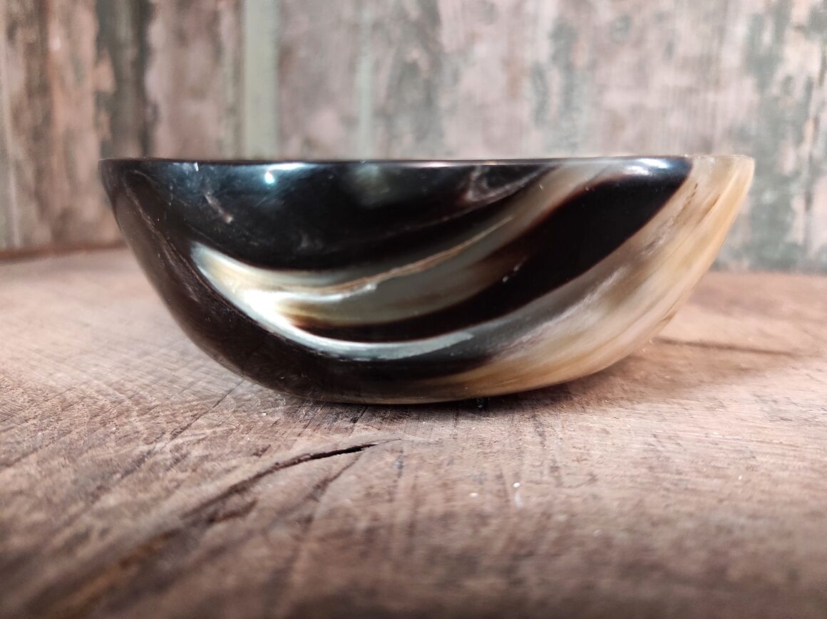 Vintage french horn bowl