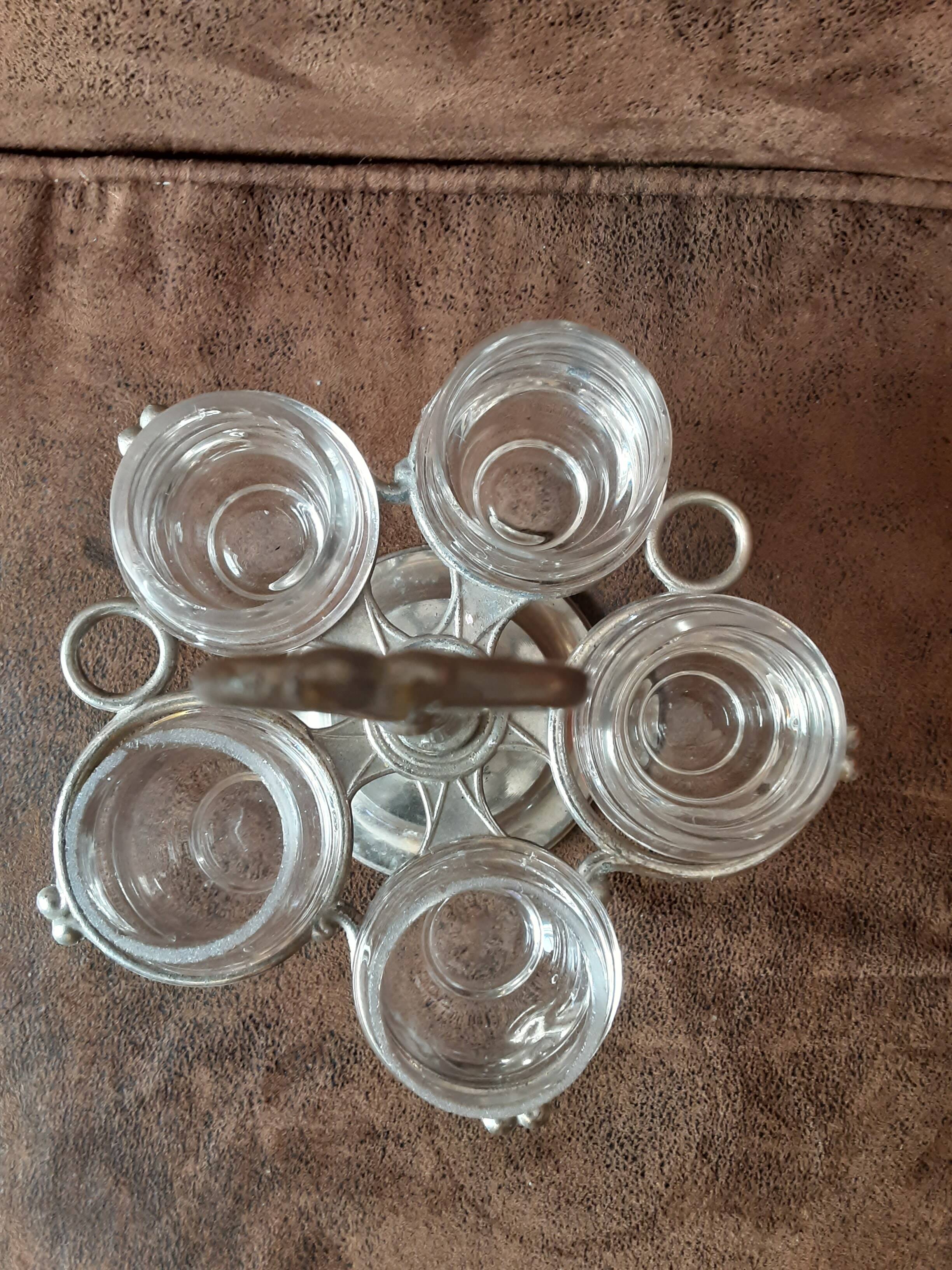 Glass tealight holder