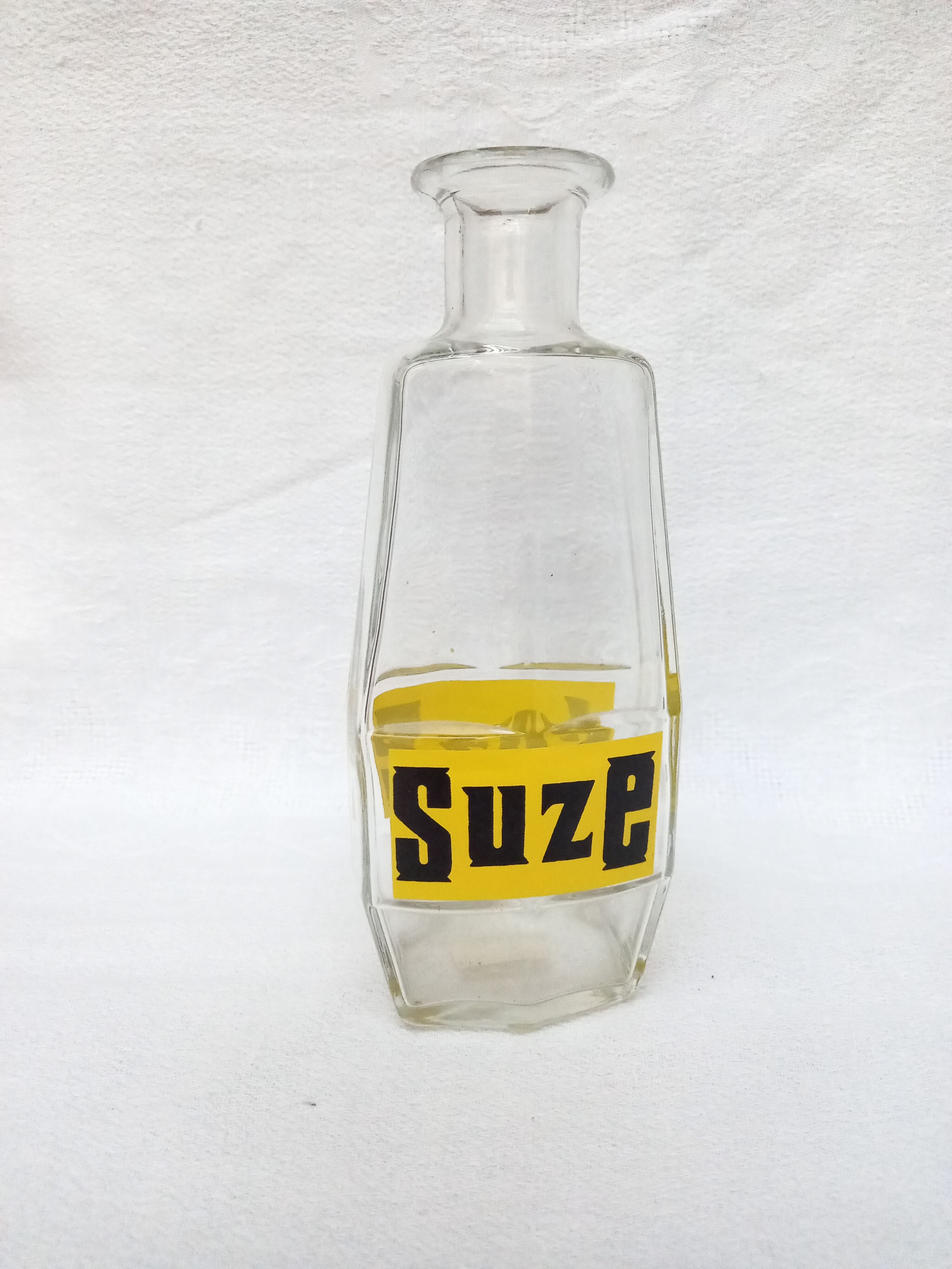 Vintage advertising decanter Suze