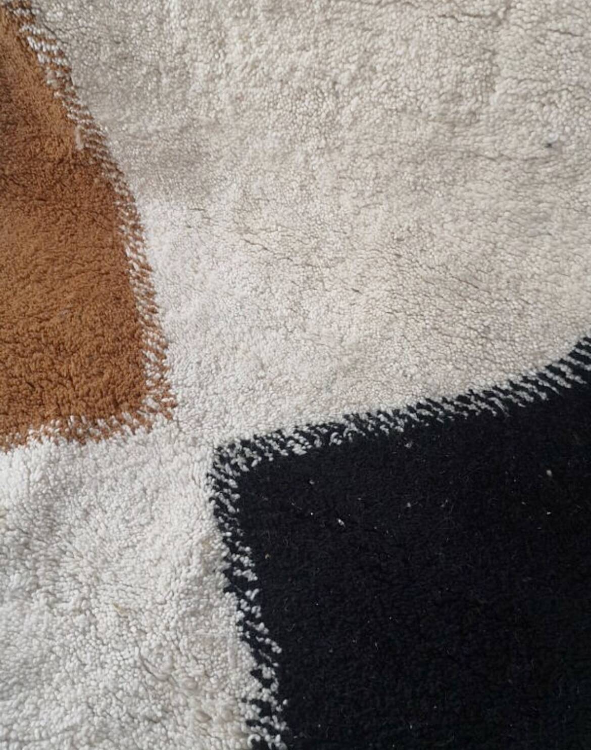 Berber wool rug 250x120cm