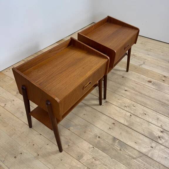 Paire de tables de chevet en teck danois, années 1960