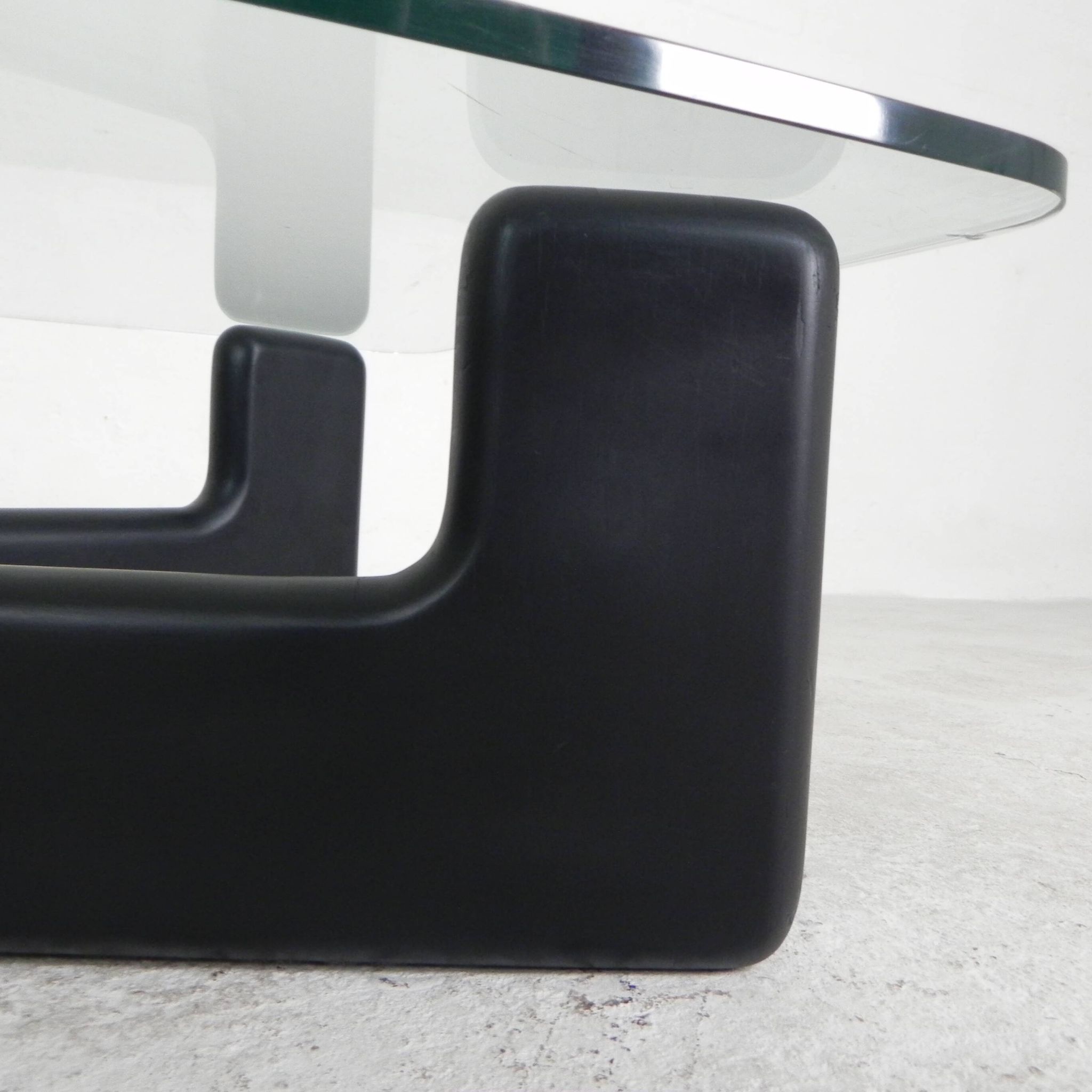 Vintage coffee table with organic black wooden base, 1970s