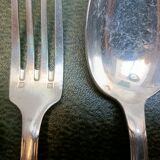 Set de couverts en métal argenté
