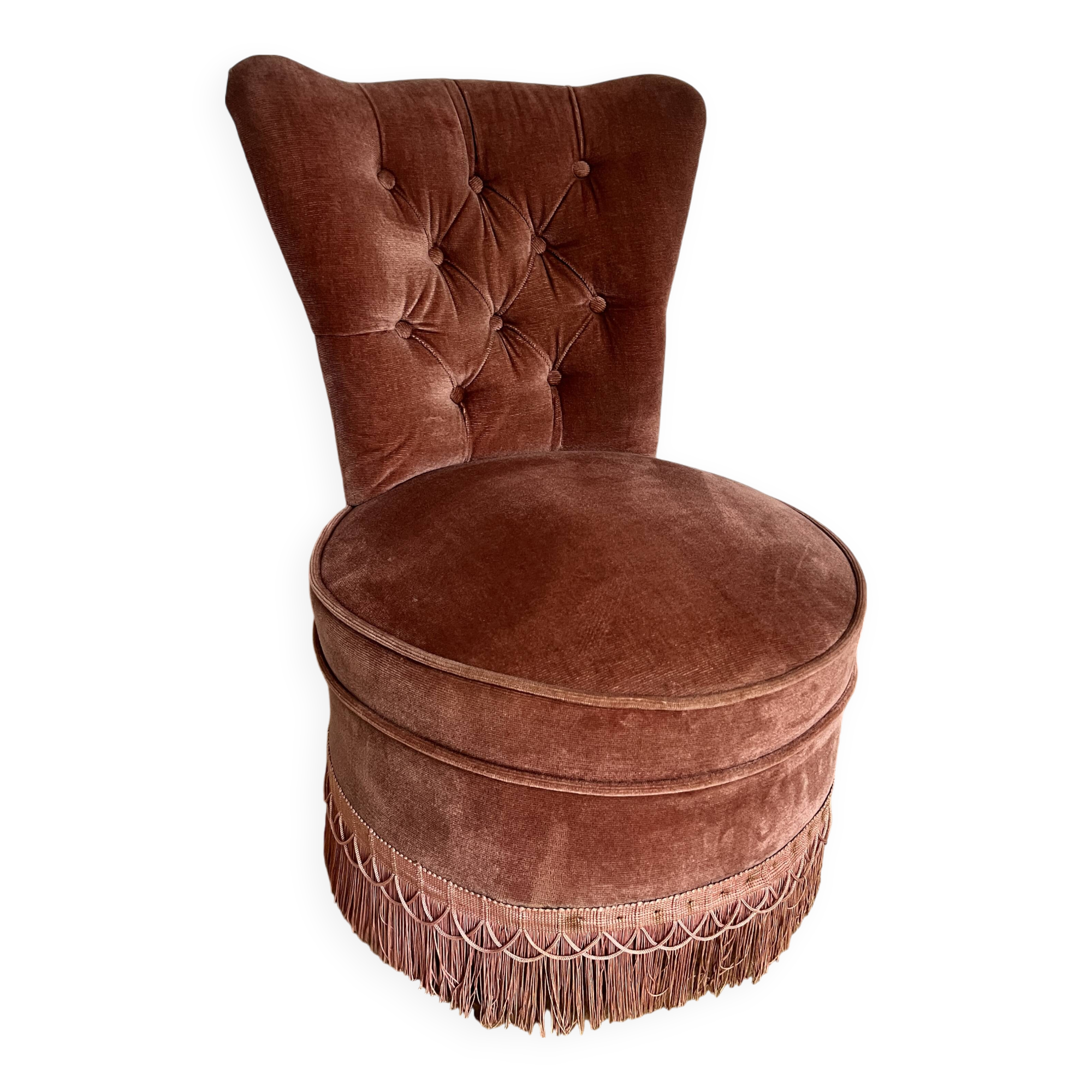 Velvet toad armchair