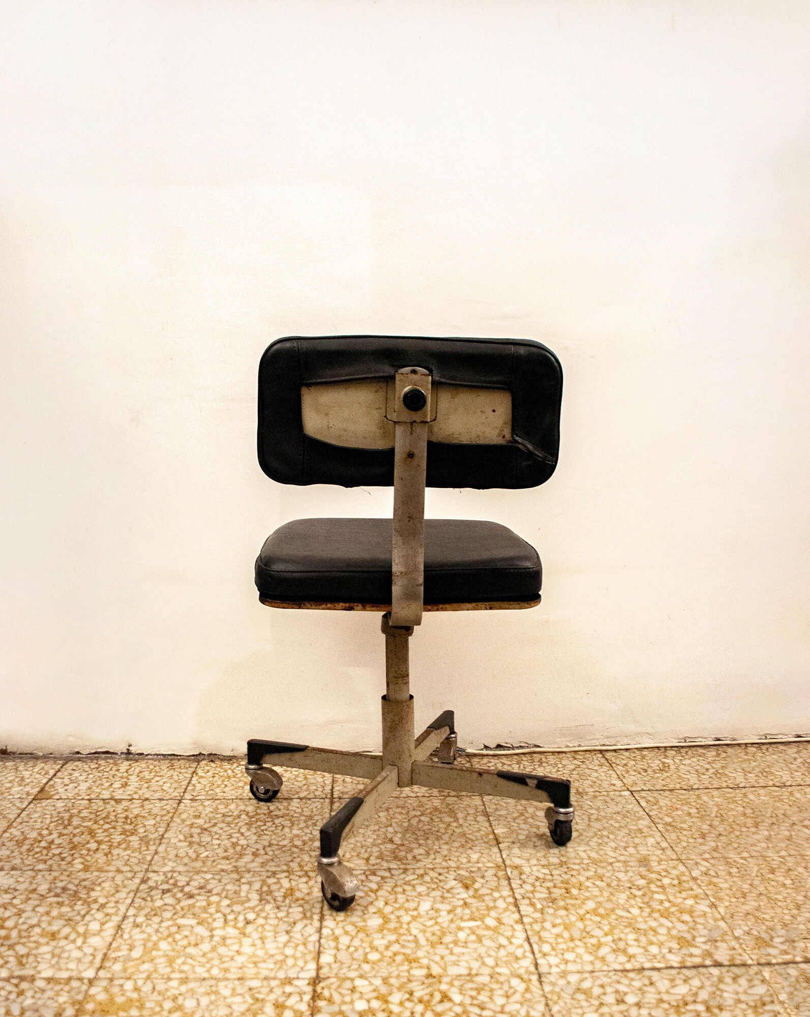 Bbpr Arco Series office chair for Olivetti Synthesis 1960s