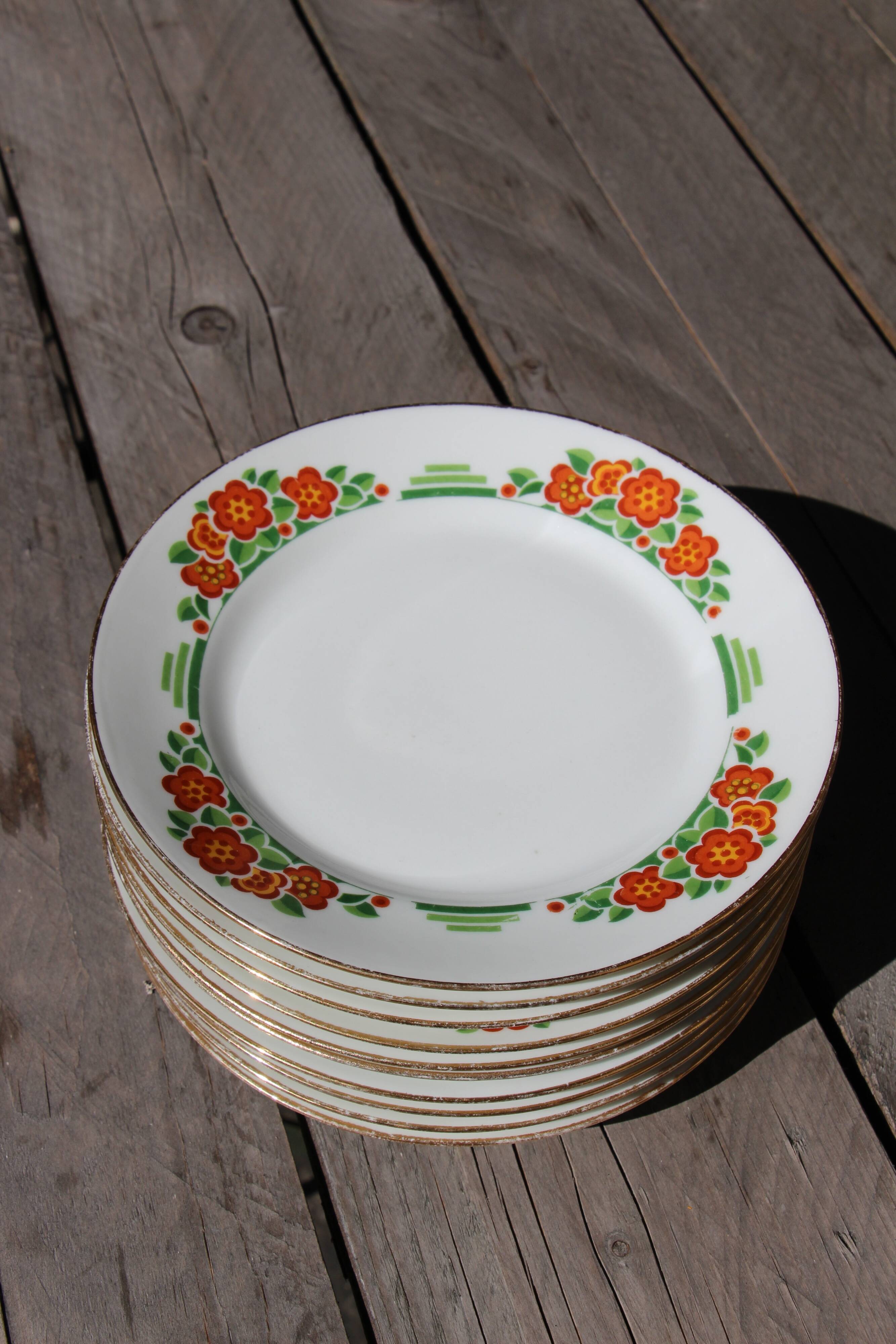 Assiettes à dessert en porcelaine de Limoges