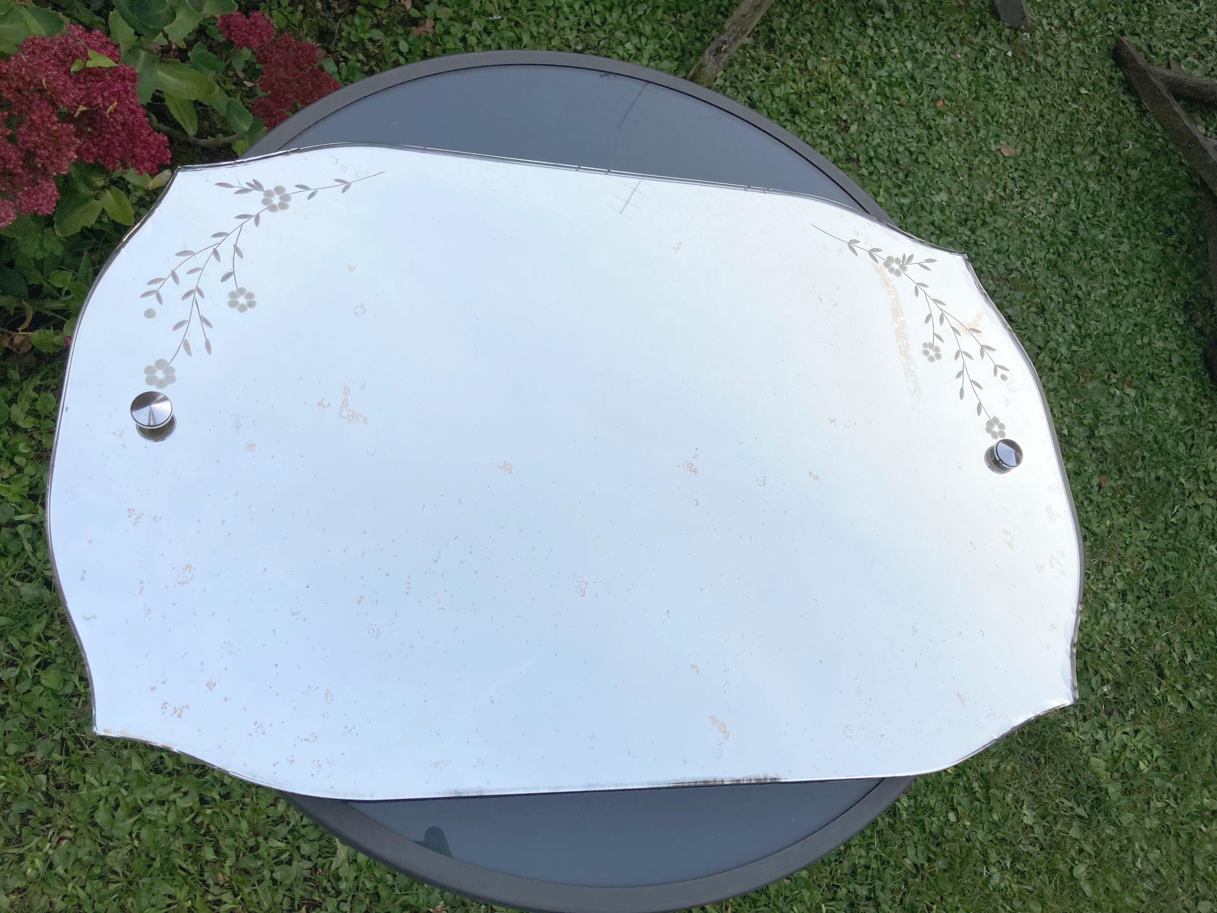 Antique chiseled mirror 60 X 40cm