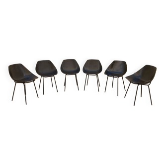 Shell chairs, Pierre Guariche 2000s edition