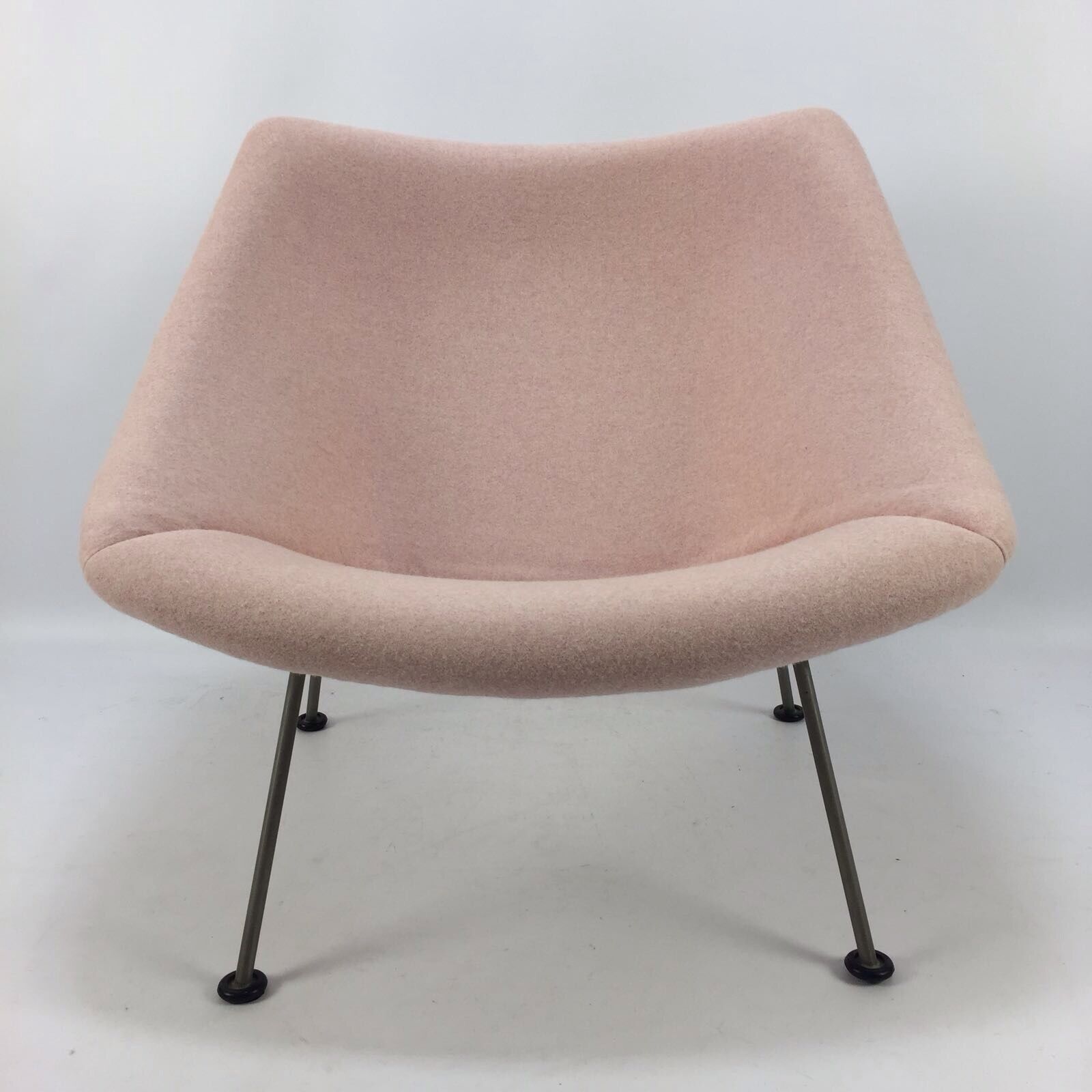 Oyster Chair by Pierre Paulin for Artifort, 1965