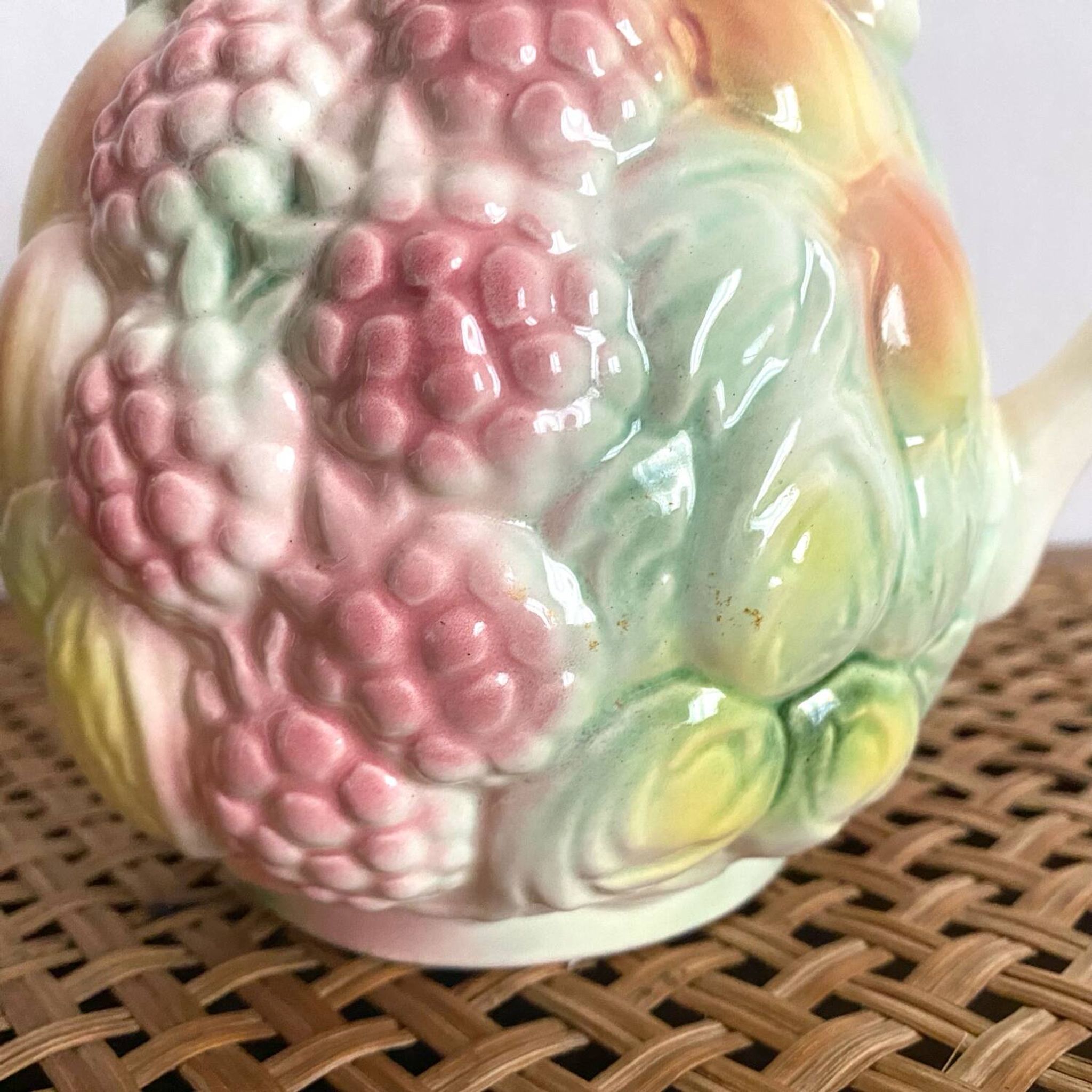Fruit slip pitcher Salins France